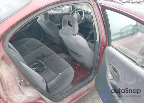 2002 Pontiac Grand Prix Se z USA, uszkodzony, nr VIN 1G2WK52J02F213350